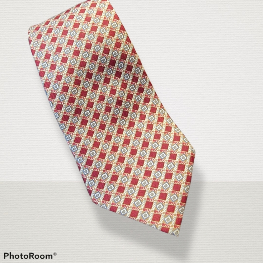 Clubfellow tie